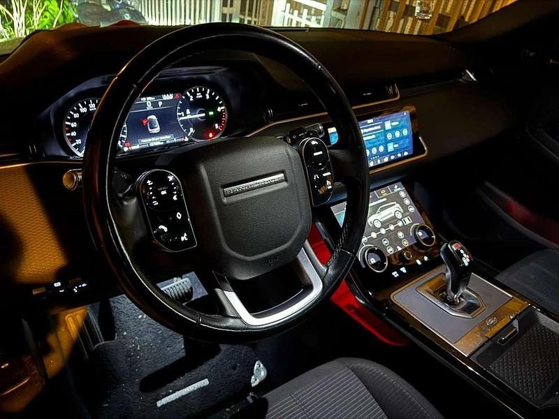 Usata 2020 Land Rover Range Rover evoque R-Dynamic SUV | 29.000 € (Buon prezzo) - Immagine 1/4