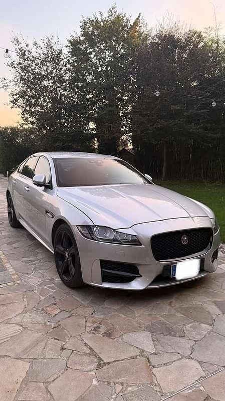 Usata Jaguar XF Executive 241 CV (177 kW) 2019 Berlina