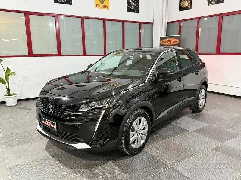 Usata Peugeot 3008 Allure 130 CV (95 kW) 2021 Nero SUV