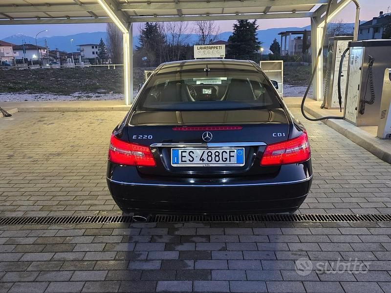 Usata Mercedes 220 2014 Nero Coupé