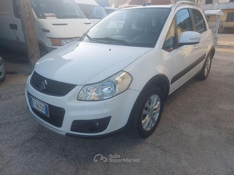 Usata Suzuki SX4 120 CV (88 kW) 2014 SUV