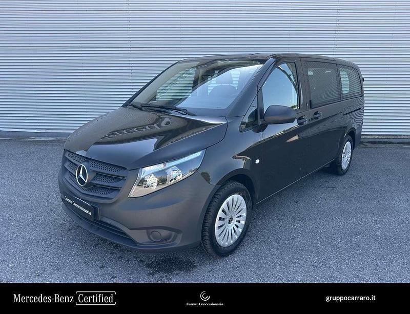 Usata Mercedes Vito 190 CV (139 kW) 2020 Marrone Furgone