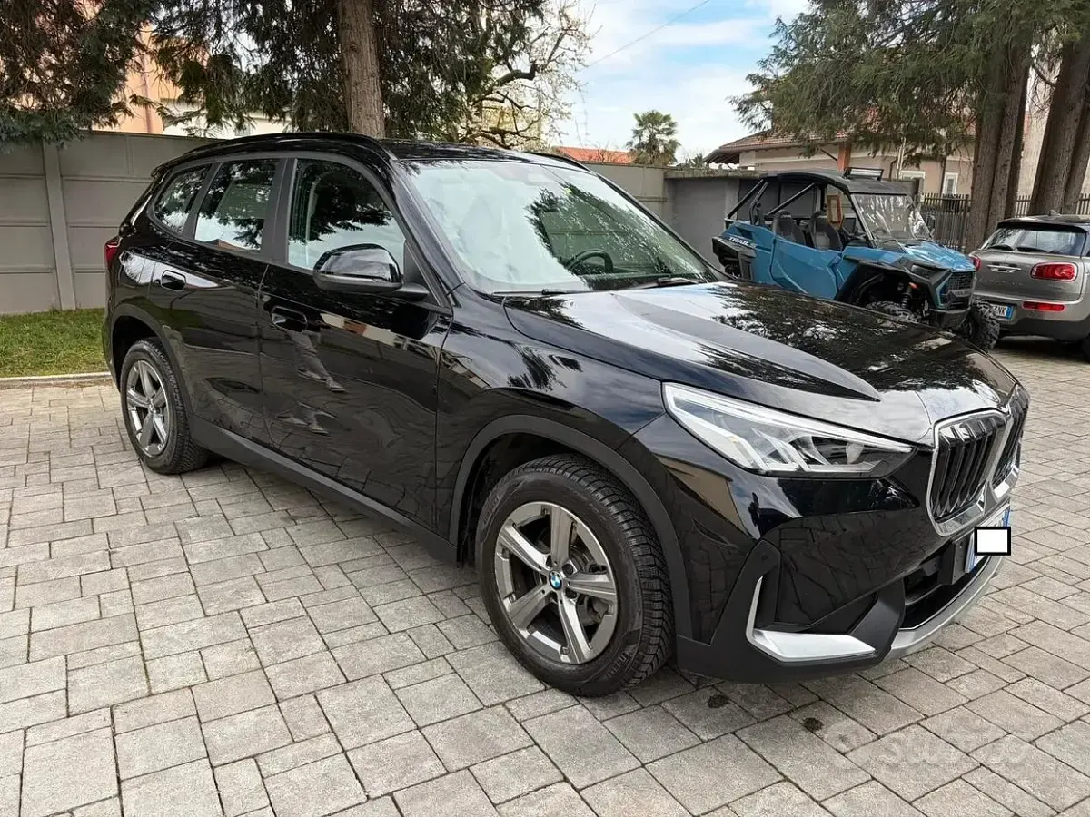 Usado BMW X1 Efficient Dynamics 150 HP (110 kW) 2023 Preto SUV