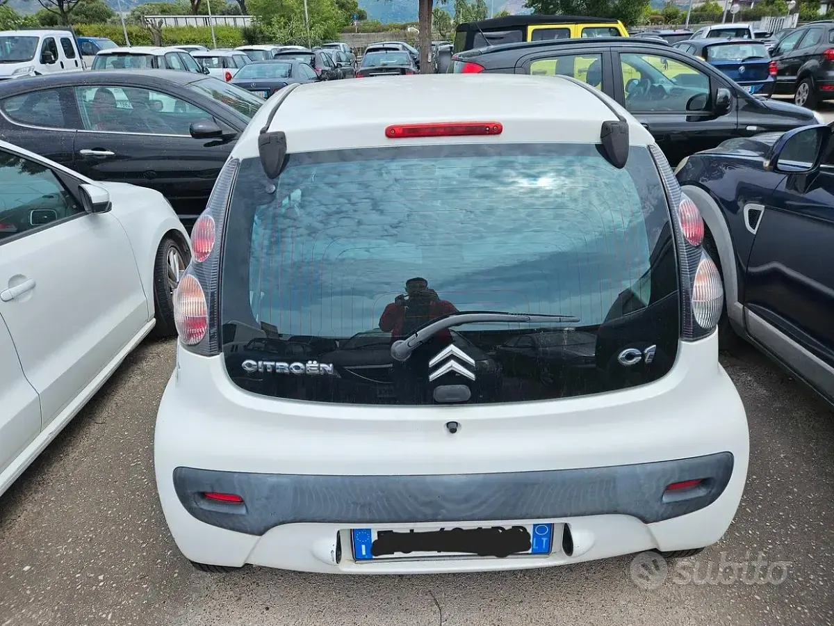 Second-hand Citroën C1 Seduction 68 CP (50 kW) 2011 Alb Hatchback