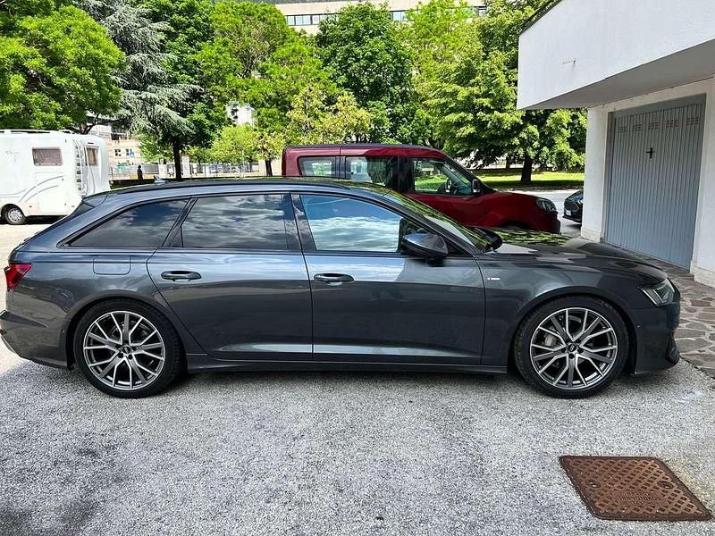 Usata Audi A6 Business Plus 204 CV (150 kW) 2019 Grigio Station wagon