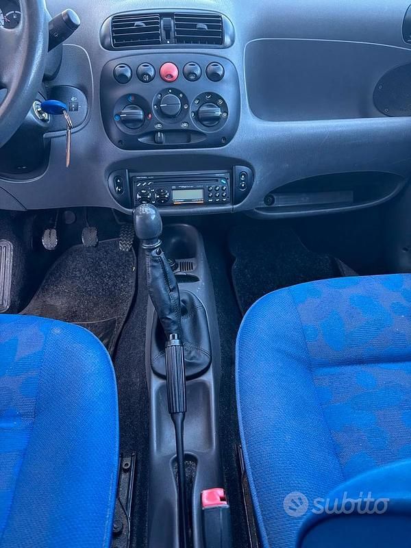 Usata Fiat 600 1999 Nero Berlina