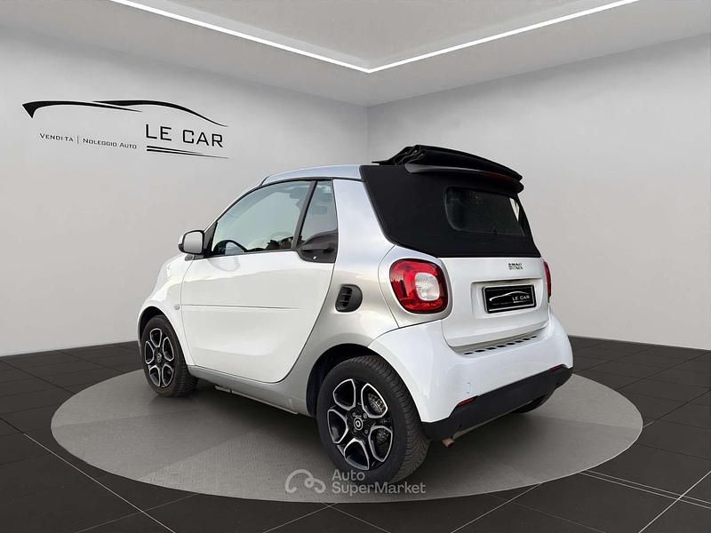 Usata Smart ForTwo Cabrio Passion 71 CV (52 kW) 2019 Bianco Cabrio