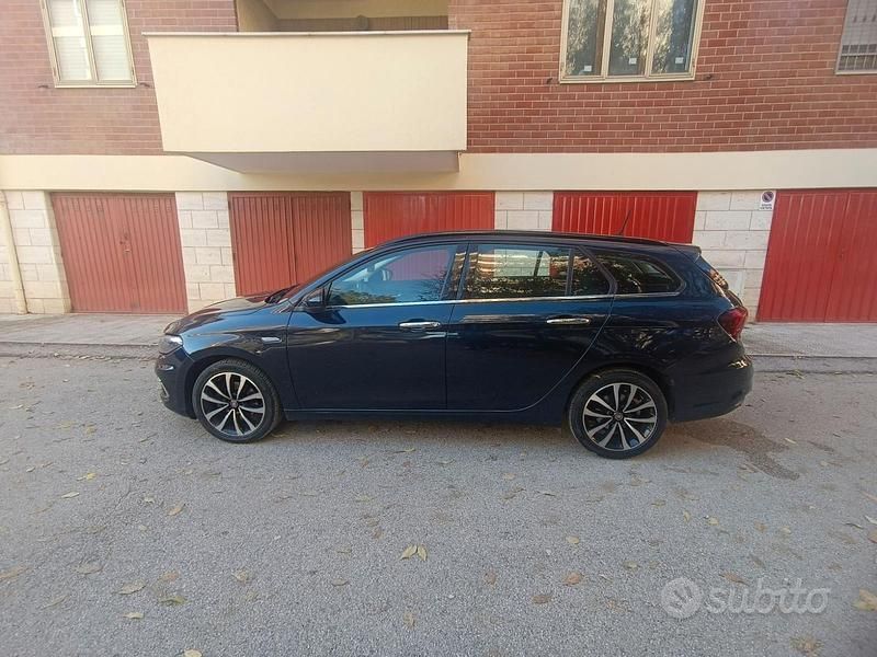 Usata Fiat Tipo Lounge 95 CV (69 kW) 2018 Station wagon