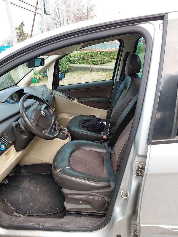 Usata Lancia Musa 101 CV (74 kW) 2007 Monovolume