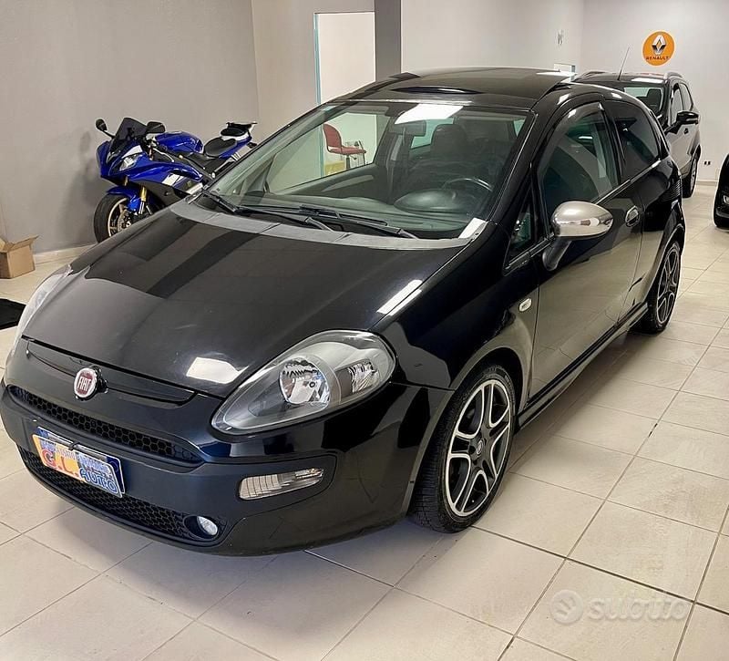 Usata Fiat Punto Evo Sport 95 CV (69 kW) 2011 Nero Utilitaria