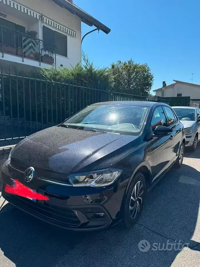 Usata VW Polo 80 CV (58 kW) 2023 Nero Utilitaria