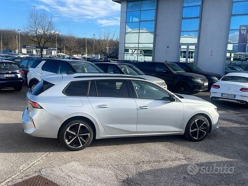 Usata Opel Astra S 131 CV (96 kW) 2024 Grigio Station wagon