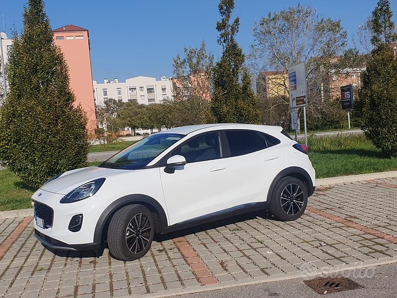 Second-hand Ford Puma 125 CP (91 kW) 2021 Alb Berlinǎ