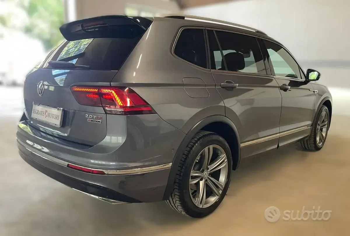 Usata VW Tiguan Allspace 190 CV (139 kW) 2018 Grigio SUV