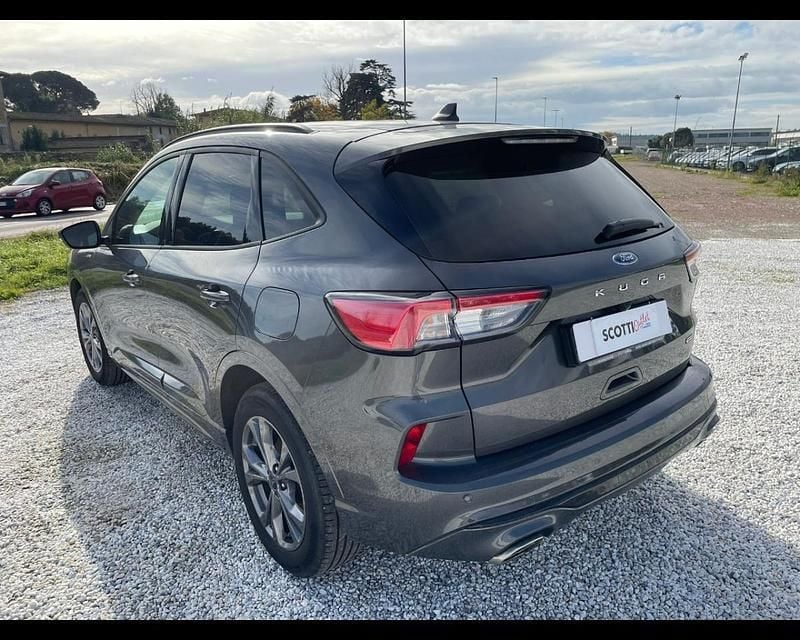 Usata Ford Kuga ST-Line X 152 CV (111 kW) 2022 Grigio SUV