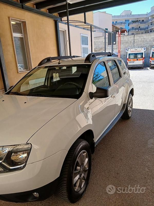 Usata Dacia Duster 2014 Bianco SUV