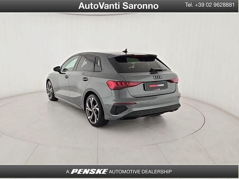 Usata Audi A3 Sportback S-Line 200 CV (147 kW) 2022 Grigio Utilitaria