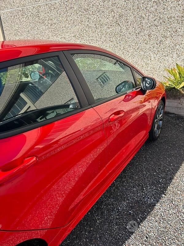 Usata Ford Fiesta ST-Line 85 CV (62 kW) 2019 Rosso Utilitaria