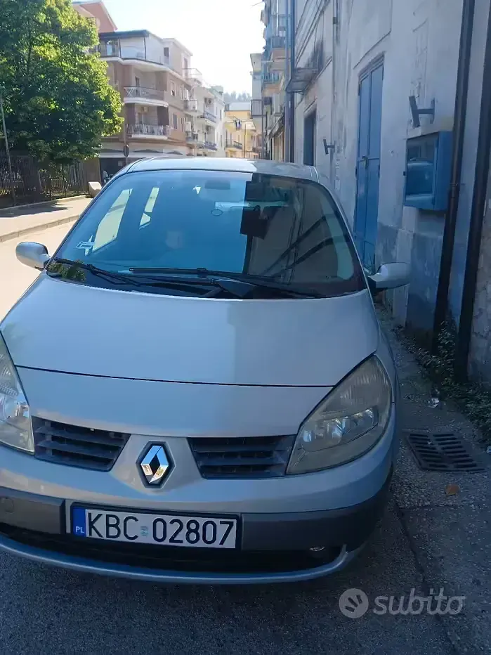 Usata Renault Scenic E-Tech 2004 Grigio Berlina