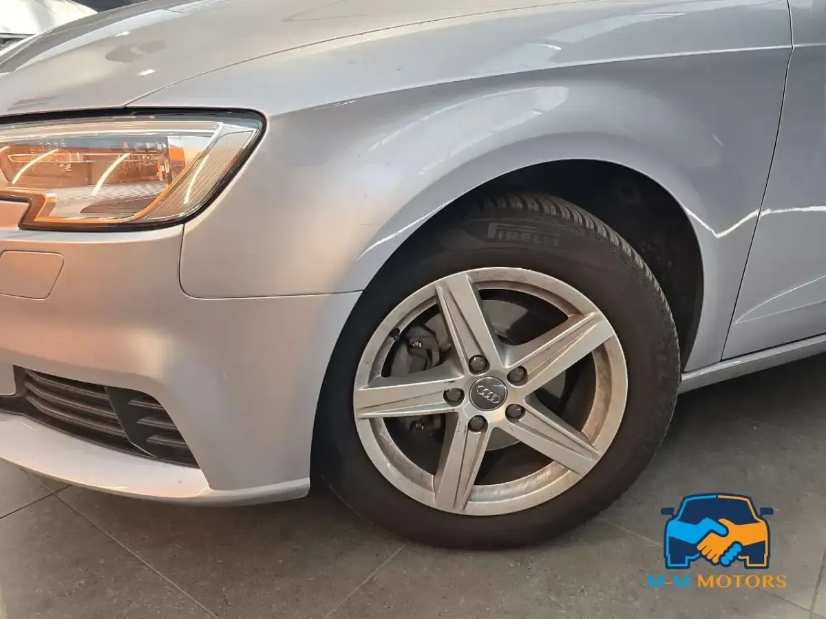 Usata Audi A3 Sport 110 CV (80 kW) 2017 Grigio Berlina