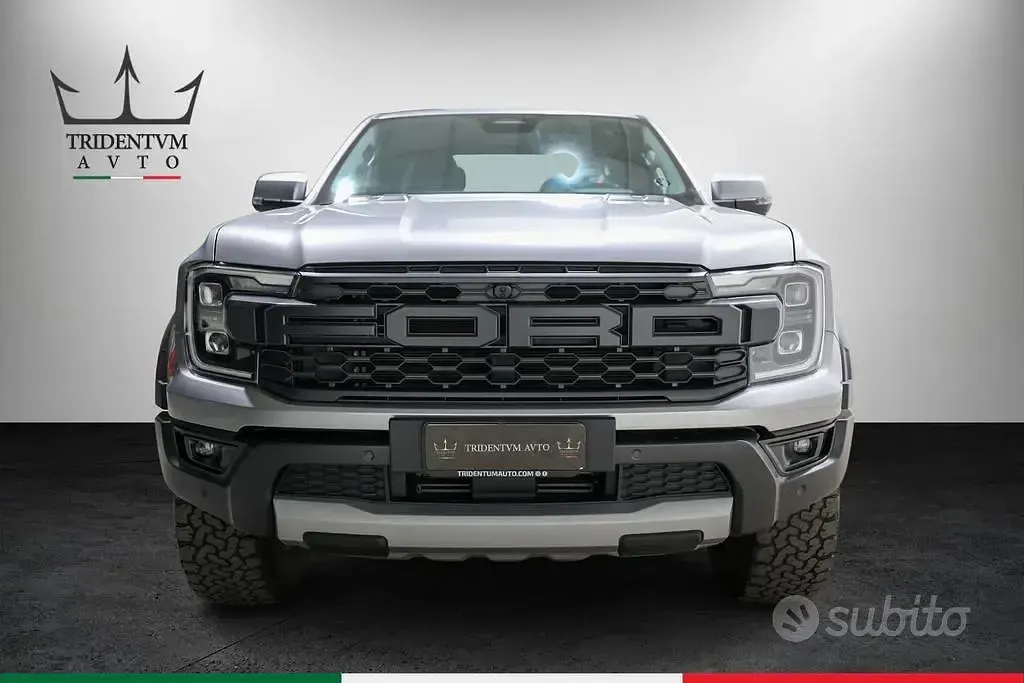 Usata Ford Ranger Raptor 292 CV (214 kW) 2024 Grigio Pick-up