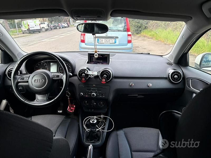 Usata Audi A1 Sportback Ambition 86 CV (63 kW) 2013 Bianco Utilitaria