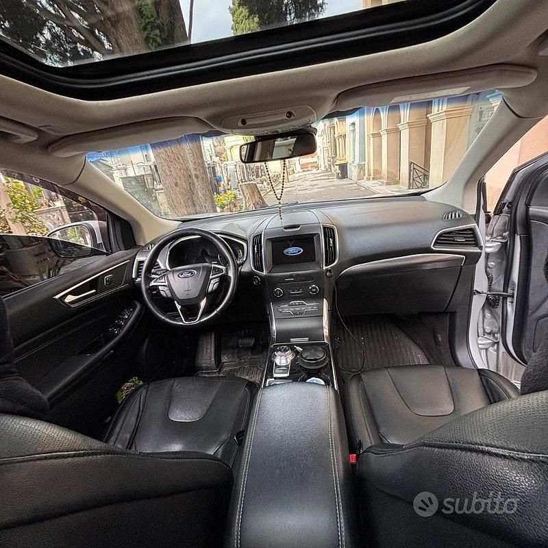 Usata Ford Edge 238 CV (175 kW) 2019 Grigio SUV