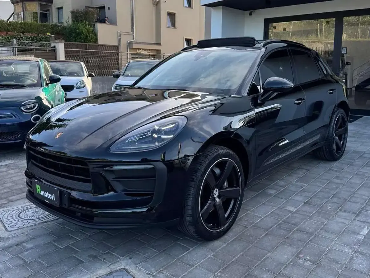Usata Porsche Macan 265 CV (194 kW) 2022 Nero SUV