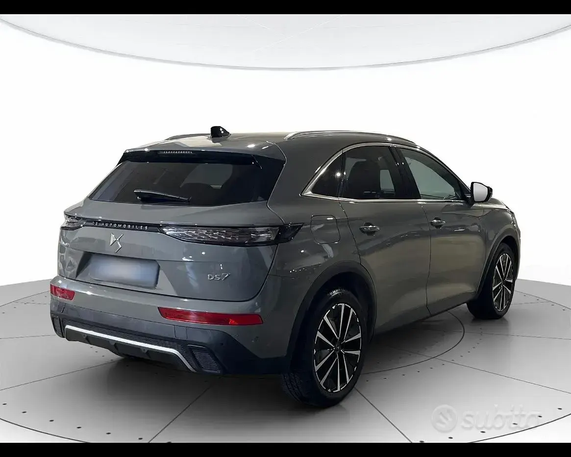 Usata DS Automobiles DS7 Crossback Performance 131 CV (96 kW) 2023 Grigio SUV