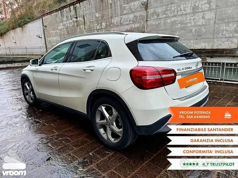 Usata Mercedes GLA200 Executive 135 CV (99 kW) 2017 SUV