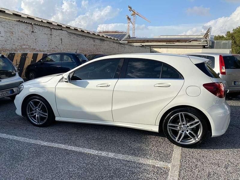 Usata Mercedes A180 Premium 109 CV (80 kW) 2016 Berlina