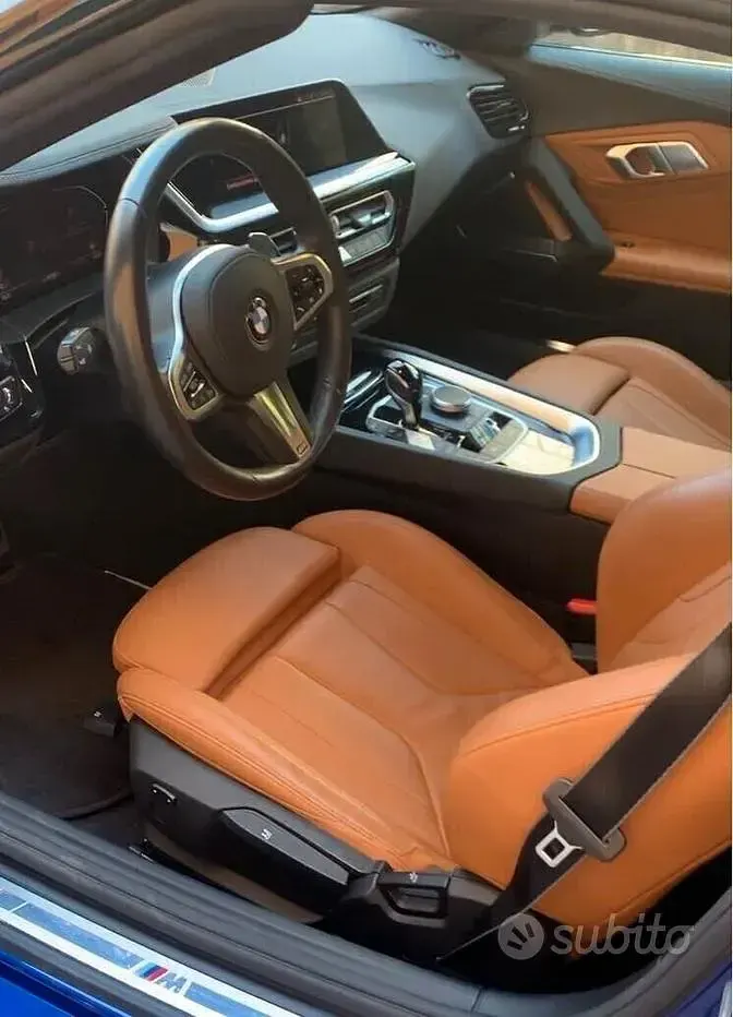 Usado BMW Z4 M Sport 197 HP (144 kW) 2023 Azul Cabrios