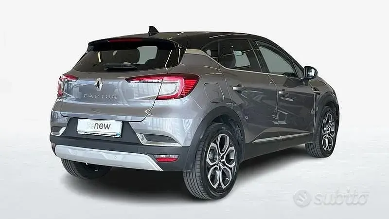 Usata Renault Captur Techno 101 CV (74 kW) 2023 SUV