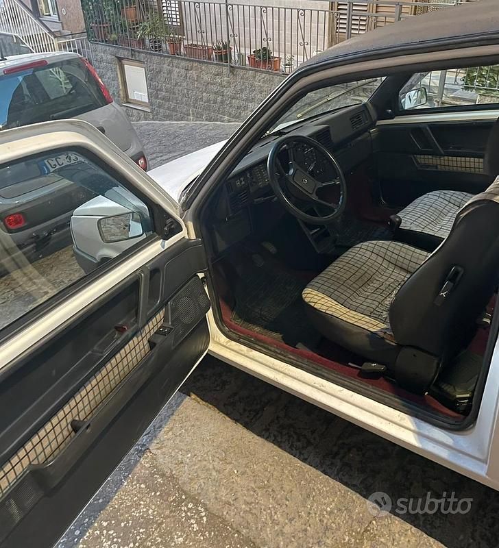 Usata Autobianchi Y10 1989 Bianco Utilitaria