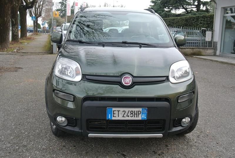 Usata Fiat Panda 4x4 S 80 CV (58 kW) 2016 Verde Utilitaria