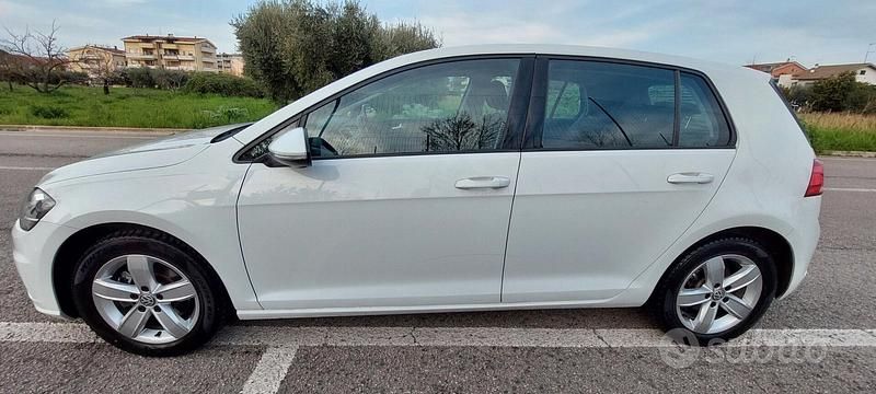 Usata VW Golf VII 2019 Bianco Berlina
