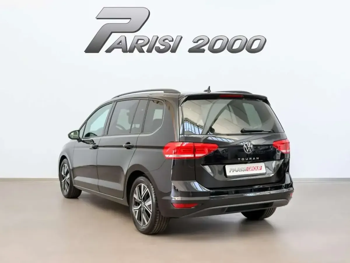 Usata VW Touran Comfortline 150 CV (110 kW) 2025 Nero Monovolume