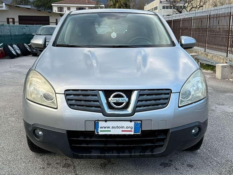 Usata Nissan Qashqai Acenta 110 CV (80 kW) 2007 Argento SUV