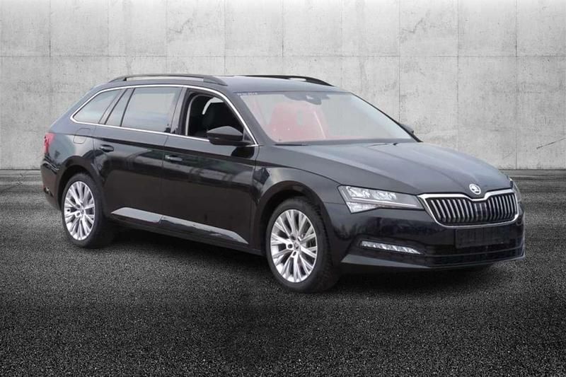 Usata Skoda Superb Style 150 CV (110 kW) 2024 Nero Station wagon