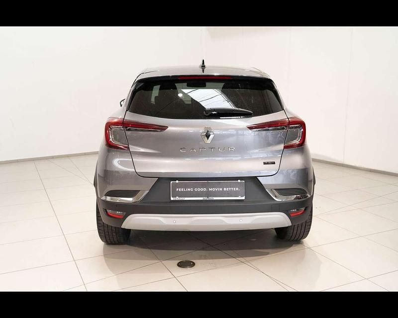 Usata Renault Captur Techno 143 CV (105 kW) 2023 Grigio SUV