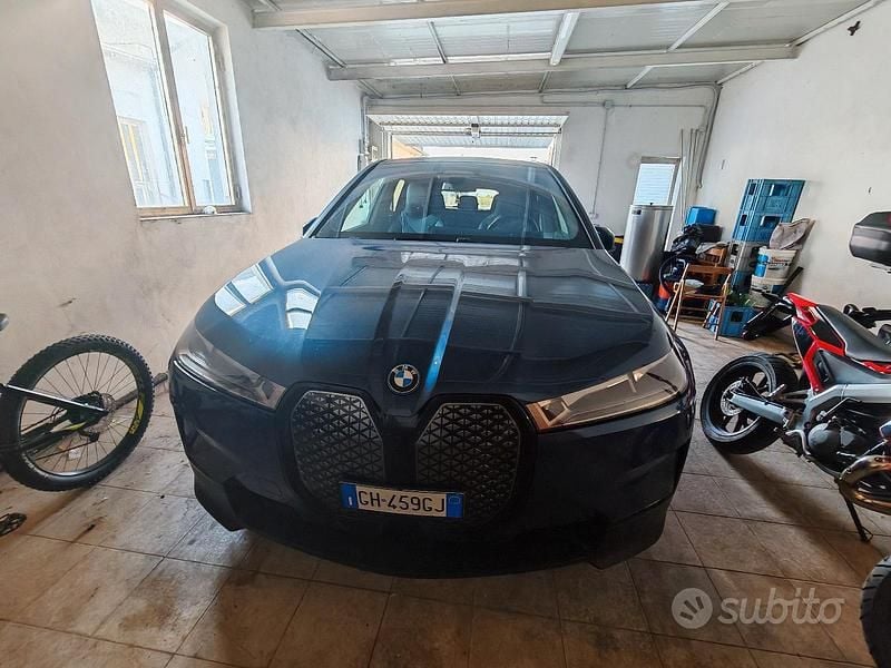 Usata BMW iX 484 kW (659 CV) 2022 Blu SUV