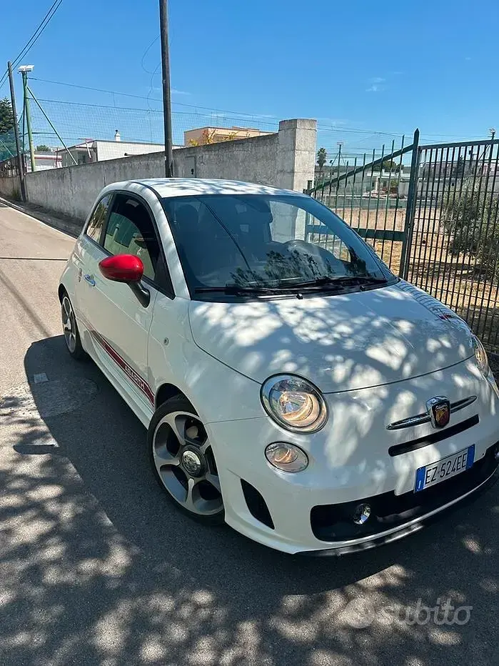 Usata Abarth 500 135 CV (99 kW) 2015 Bianco Utilitaria