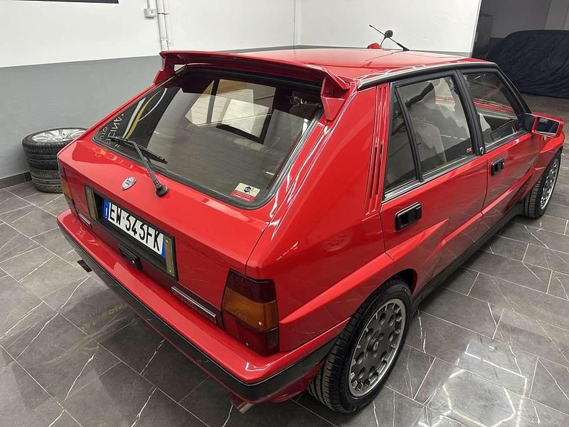 Usata Lancia Delta 196 CV (144 kW) 1989 Other Utilitaria