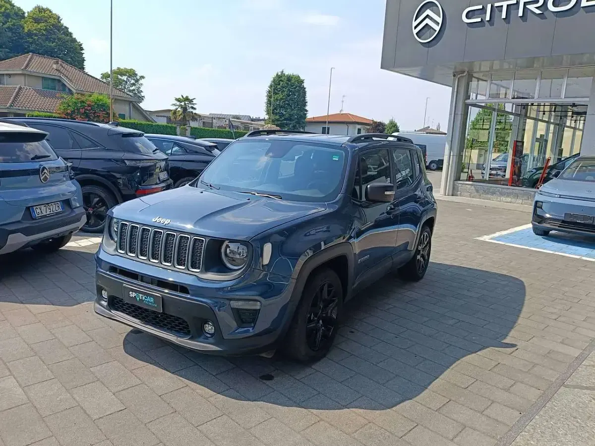 Usata Jeep Renegade Summit 131 CV (96 kW) 2025 Blu shade SUV