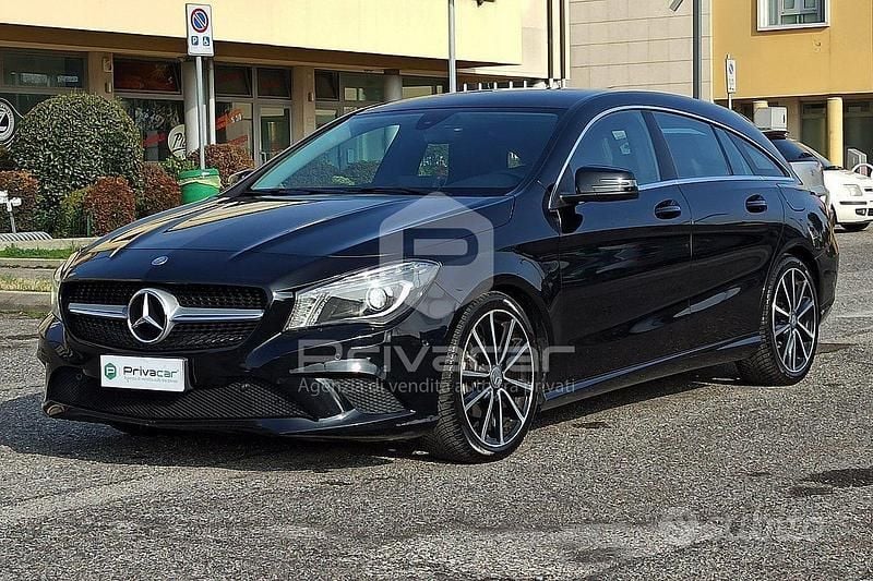 Usata Mercedes CLA220 Executive 177 CV (130 kW) 2015 Nero Berlina