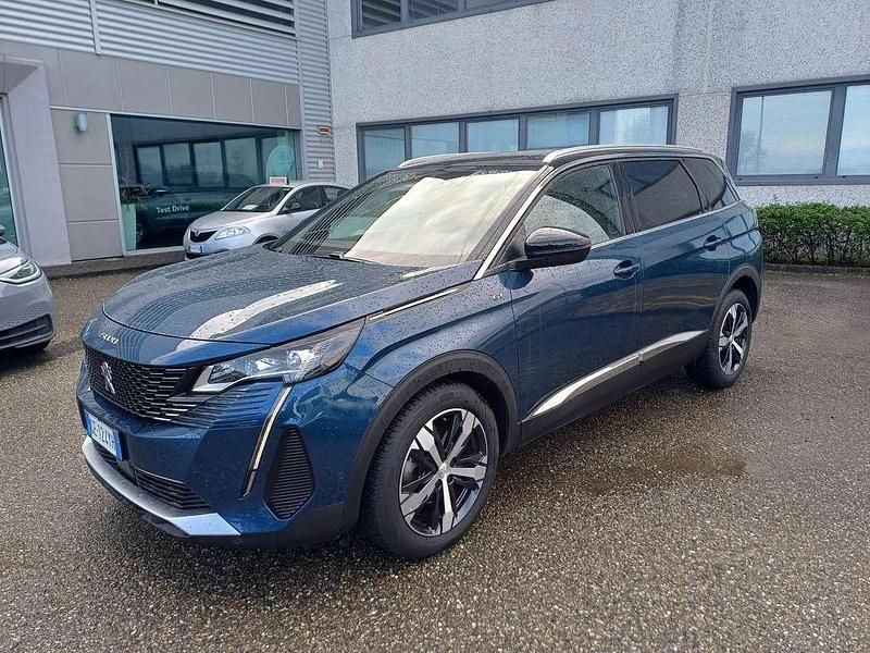 Usata Peugeot 5008 GT 131 CV (96 kW) 2021 Blu/azzurro SUV