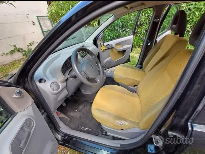 Usata Fiat Panda 54 CV (39 kW) 2006 Nero Utilitaria