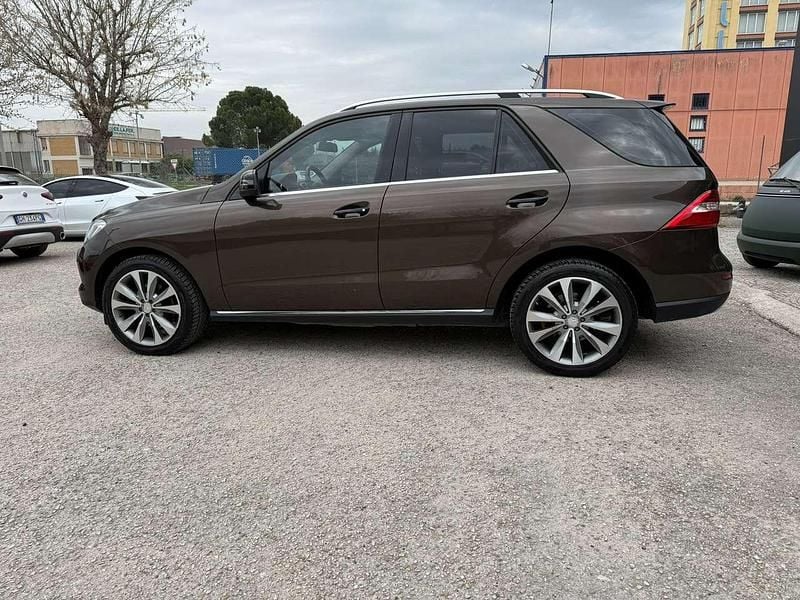 Usata Mercedes ML250 204 CV (150 kW) 2014 Marrone SUV