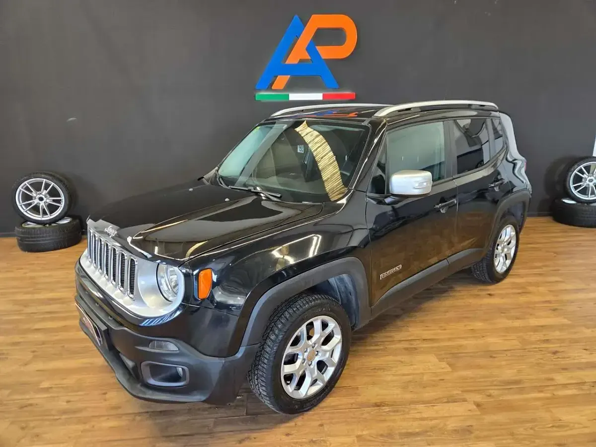 Usata Jeep Renegade Limited 140 CV (102 kW) 2015 Nero SUV