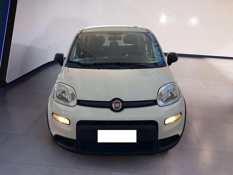 Bianco Usata 2024 Fiat Panda Tre volumi | 11.500 € (Buon prezzo) - Immagine 1/4